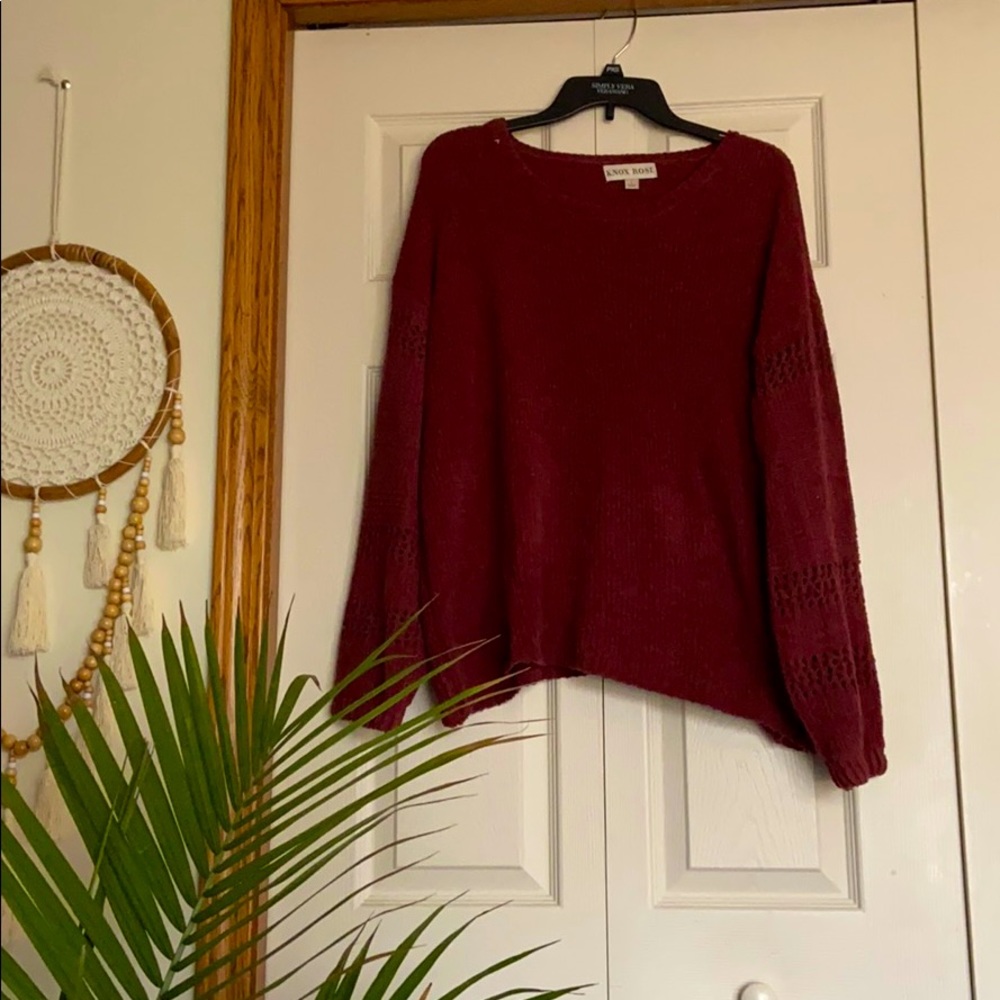 Women’s crew neck sweater